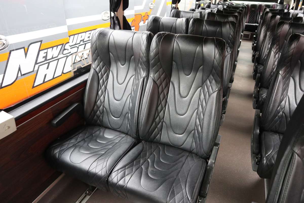 Interior Medium Bus MD03 Seat 35